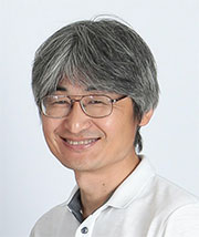 Akiya Watakabe博士
